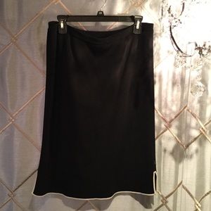 BCBG MaxAzria knitted skirt, Large